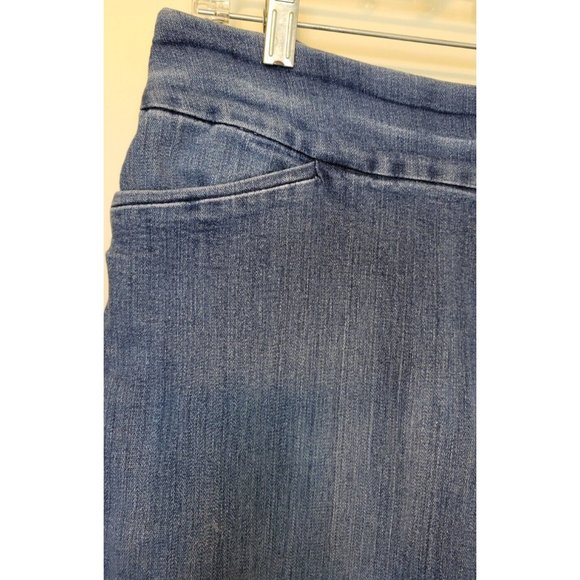Westbound Woman Jeans Womens 16W Regular Straight Leg Medium Wash Denim Blue - Picture 5 of 11